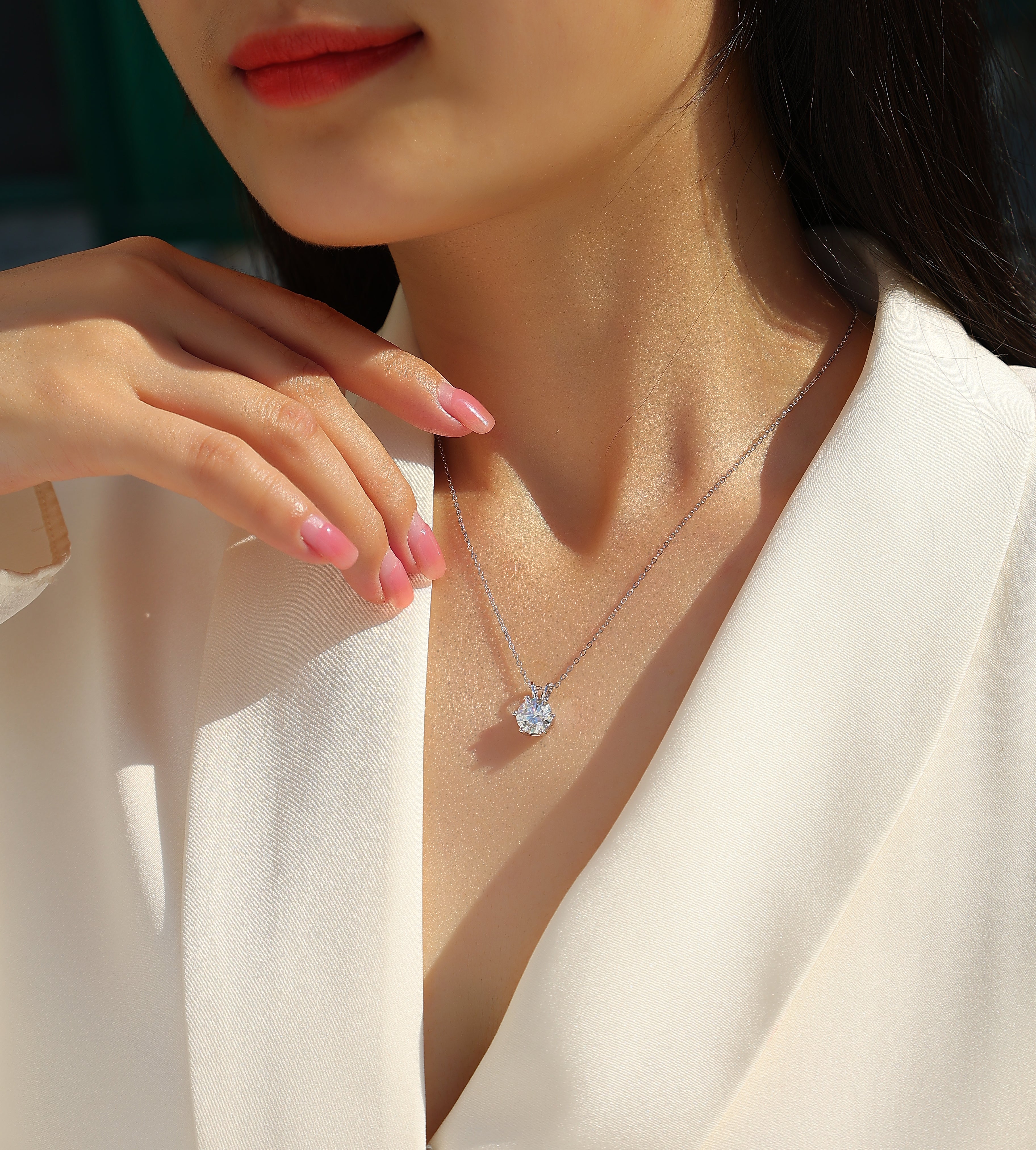 Romantic Token solitaire pendant necklace 2ct sterling silver rhodium plated synthetic moissanite