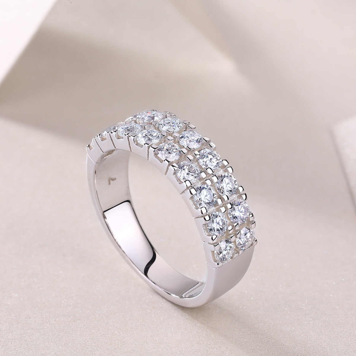 starry night pave ring — JH0A7703_4.JPG